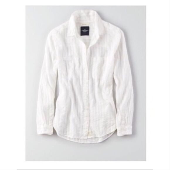 ✨AEO Boyfriend Shirt✨  - Picture 2 of 8